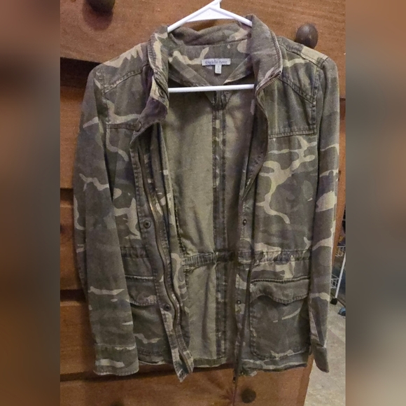 Women's Small - Charlotte Russe camouflage jacket - Picture 1 of 3
